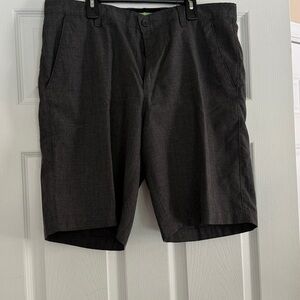 Greg Norman Shark Dark Gray Men's Shorts